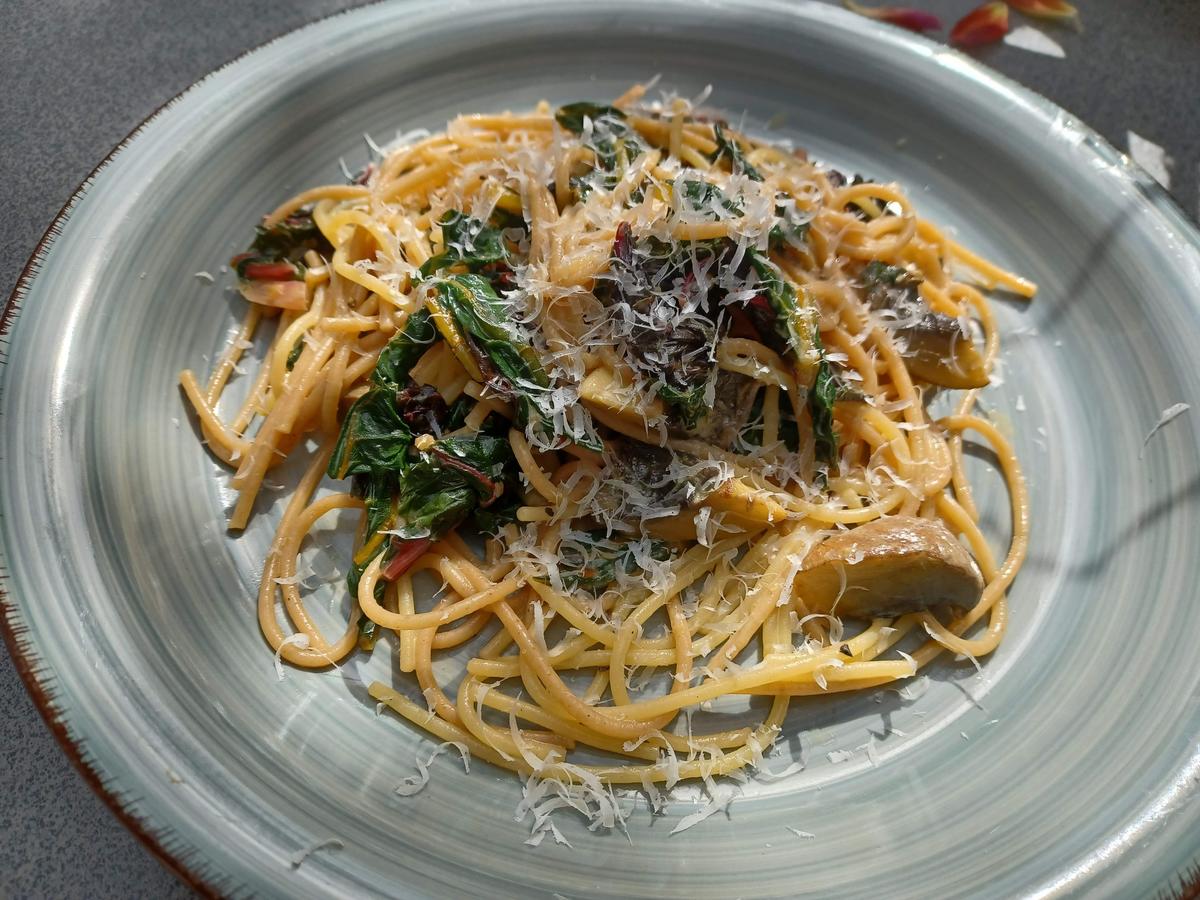 Spaghetti mit Mangold - Rezept - Bild Nr. 16773