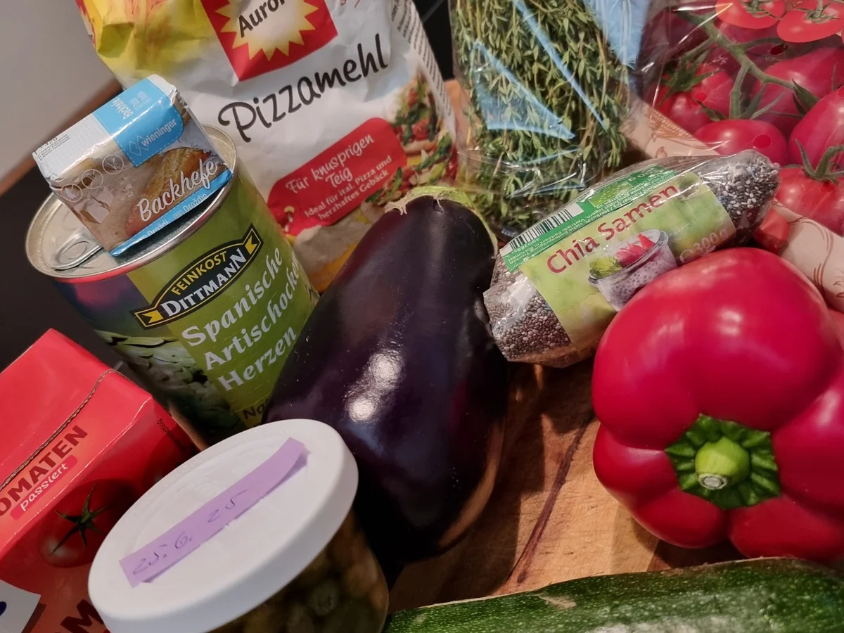 Pizza mit gegrilltem Gemüse - Rezept - Bild Nr. 16768