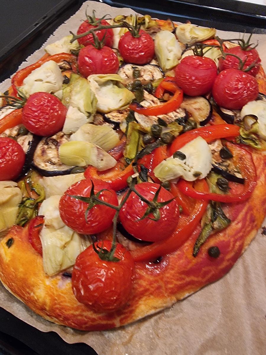 Pizza mit gegrilltem Gemüse - Rezept - Bild Nr. 16789