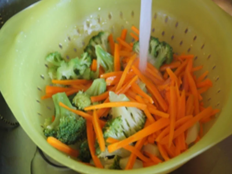 Shrimps-Wok Honkong mit Jasmin Reis - Rezept - Bild Nr. 8