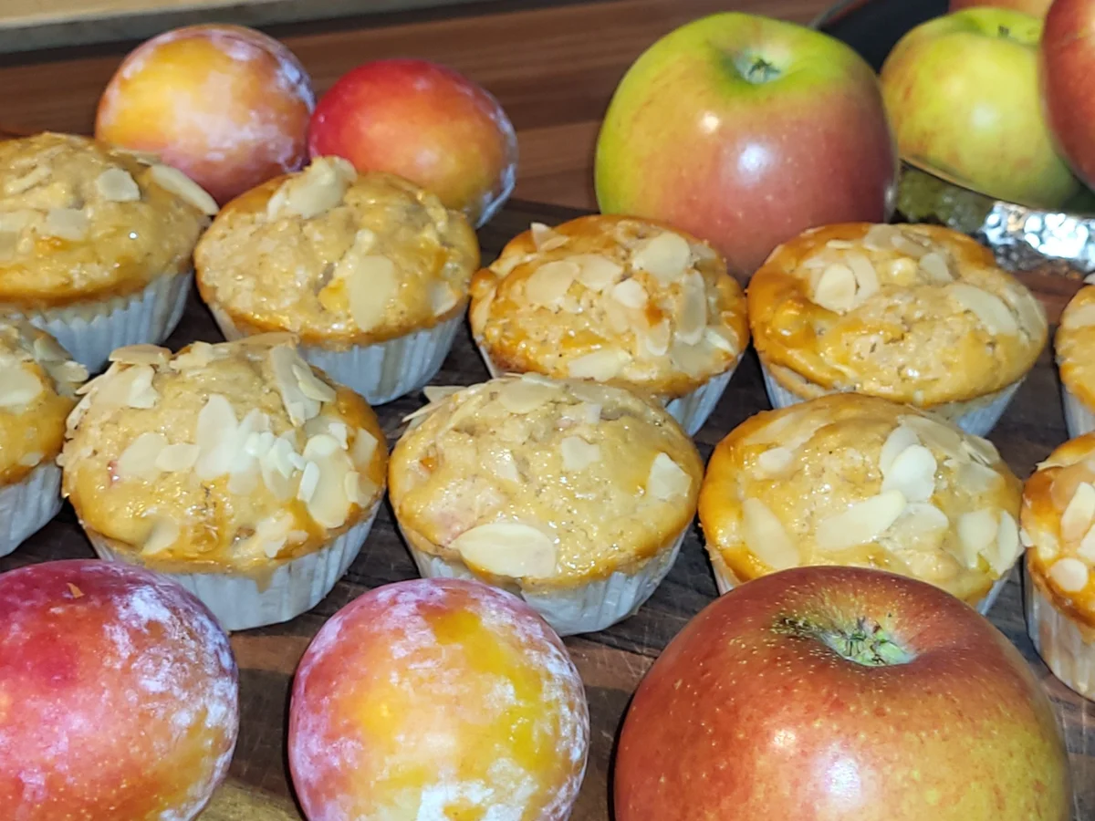 BiNe` S PFLAUMEN - & APFELMUFFINS - Rezept - Bild Nr. 4
