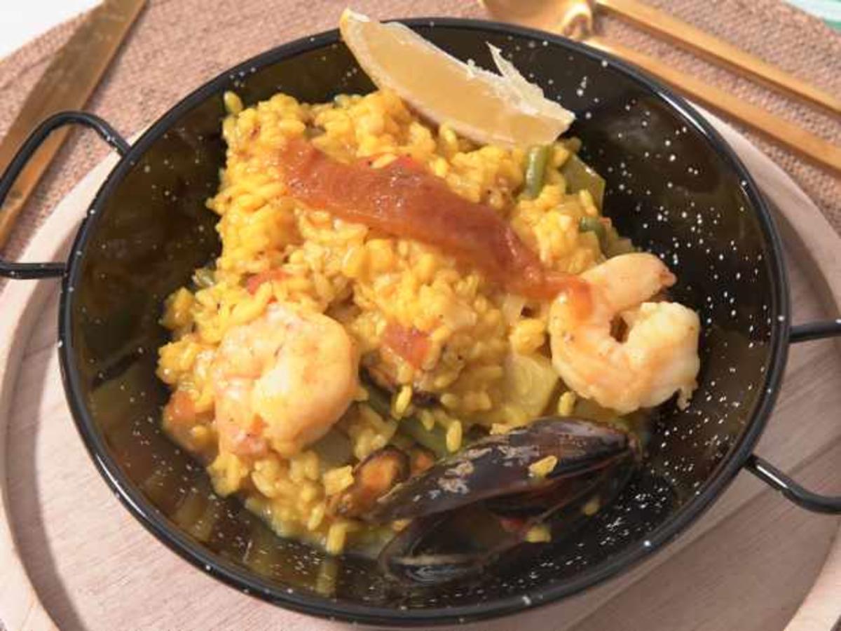 Paella mit Meeresfrüchten - Rezept mit Bild - kochbar.de