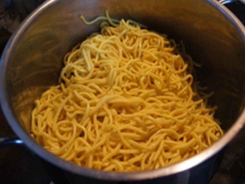 Chinesische Bratnudeln mit Ei - Rezept - Bild Nr. 5