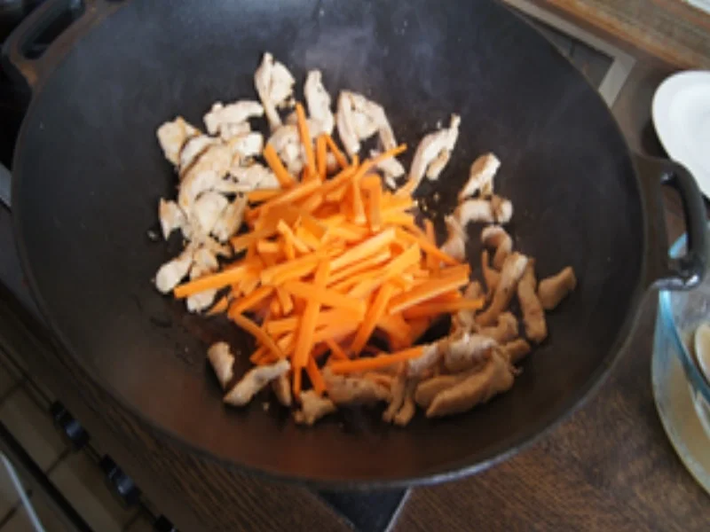 Chinesische Bratnudeln mit Ei - Rezept - Bild Nr. 14