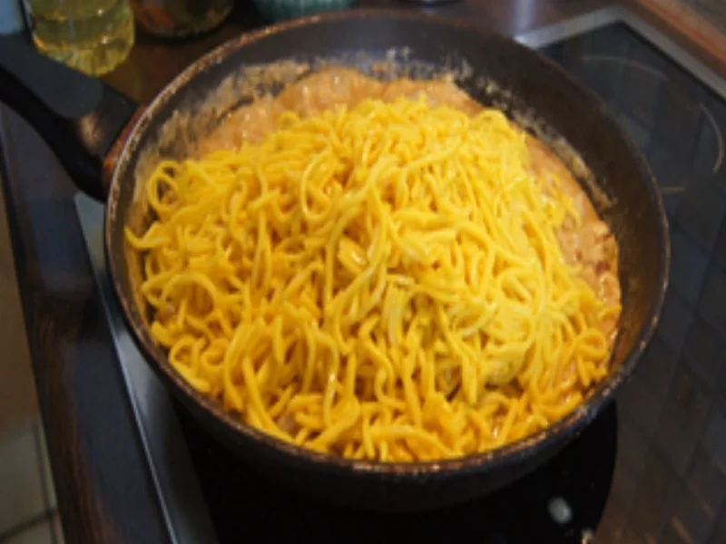 Rezept: Rahm-Steinpilz-Pasta Bild Nr. 11 Rahm-Steinpilz-Pasta - Rezept - Bild Nr. 11