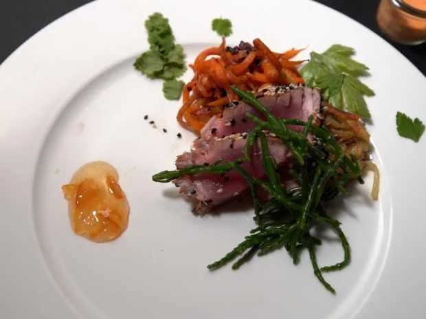 Thunfisch mit Karottengemüse und verschiedenen Mayonnaisen - Rezept - Bild Nr. 16797