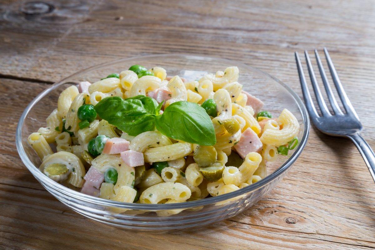Nudelsalat Einfacher Nudelsalat - Rezept mit Bild - kochbar.de