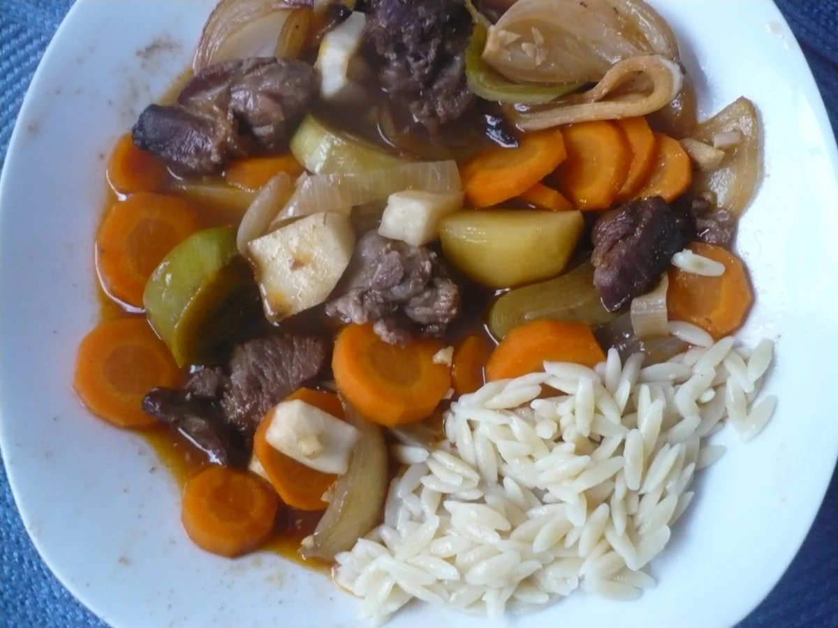 Rezept: Putengulasch aus dem Ofen Bild Nr. 16809 Putengulasch aus dem Ofen - Rezept - Bild Nr. 16809