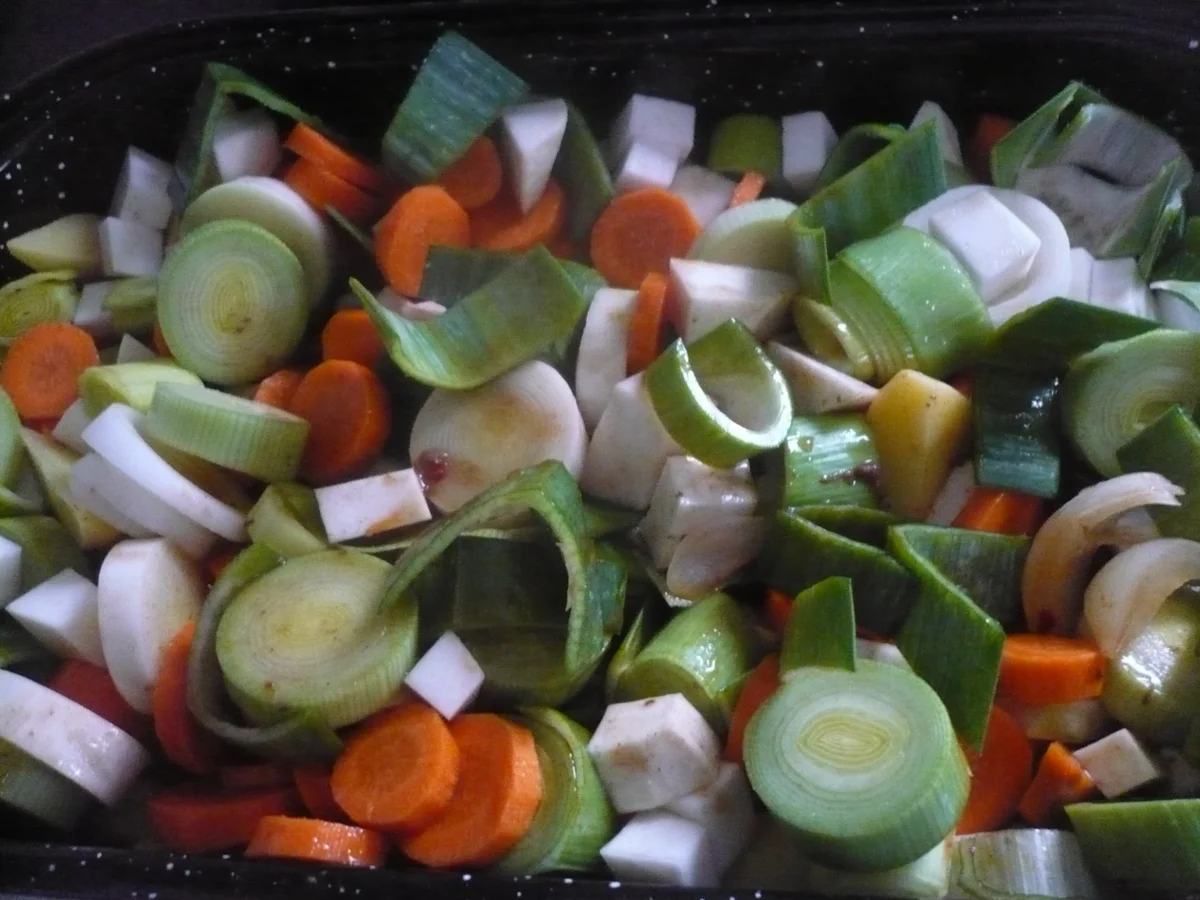 Rezept: Putengulasch aus dem Ofen Bild Nr. 16818 Putengulasch aus dem Ofen - Rezept - Bild Nr. 16818