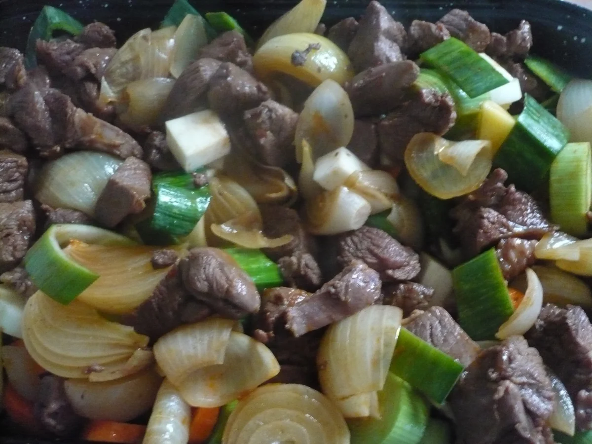 Rezept: Putengulasch aus dem Ofen Bild Nr. 16819 Putengulasch aus dem Ofen - Rezept - Bild Nr. 16819