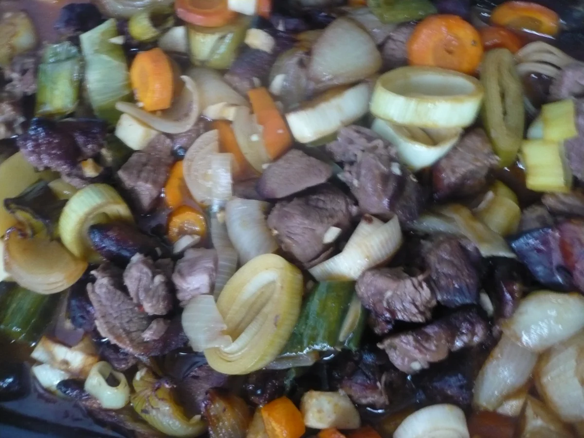 Rezept: Putengulasch aus dem Ofen Bild Nr. 16820 Putengulasch aus dem Ofen - Rezept - Bild Nr. 16820