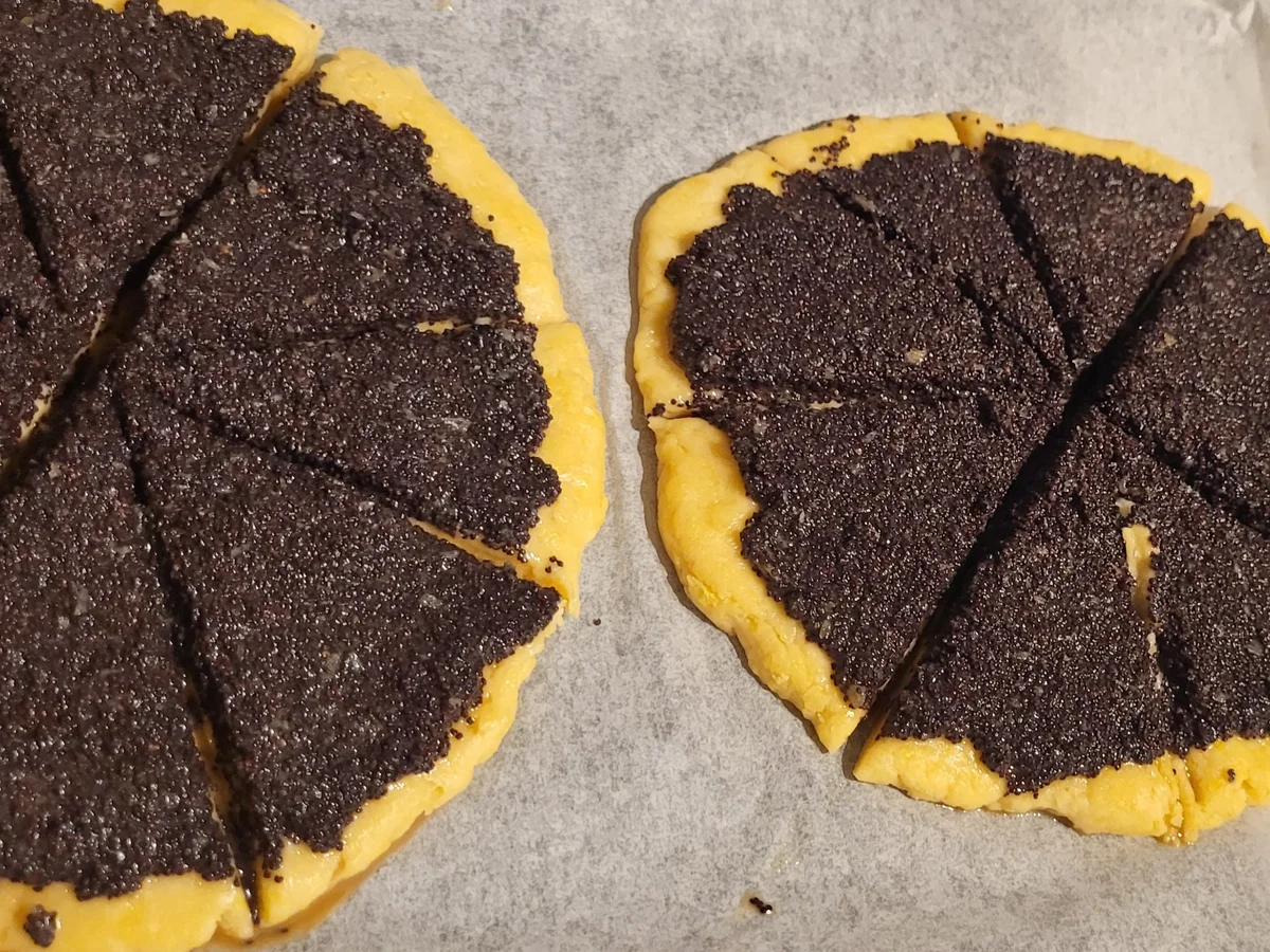 BiNe` S MOHN - HÖRNCHEN - Rezept - Bild Nr. 16813