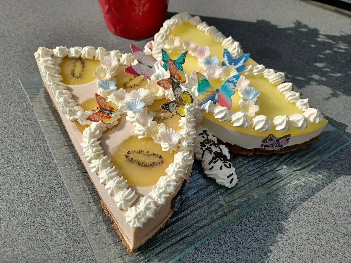 Rezept: Quarksahnetorte - Schmetterling Bild Nr. 16849 Quarksahnetorte - Schmetterling - Rezept - Bild Nr. 16849