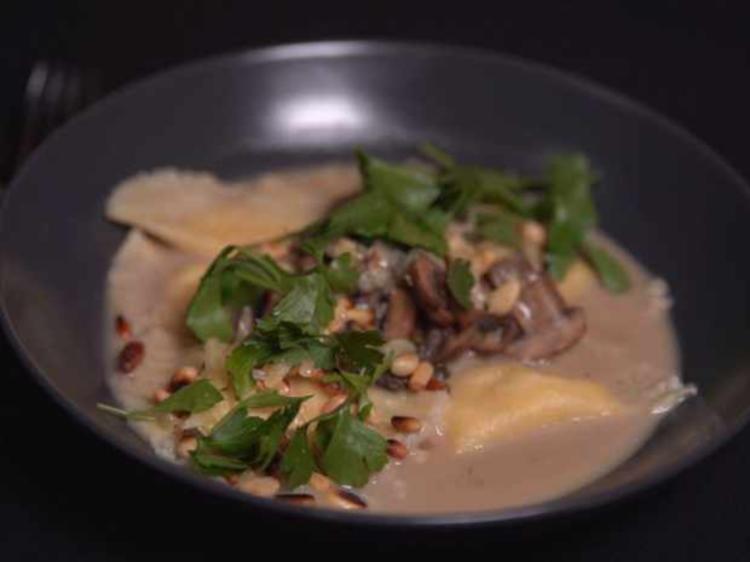 Ravioli mit Champignon Weißwein Soße - einfach - von Das perfekte Dinner