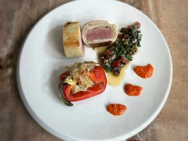 Lammrücken im Tramezzino mit gefüllter Spitzpaprika (Mirja Boes) - Rezept - Bild Nr. 2