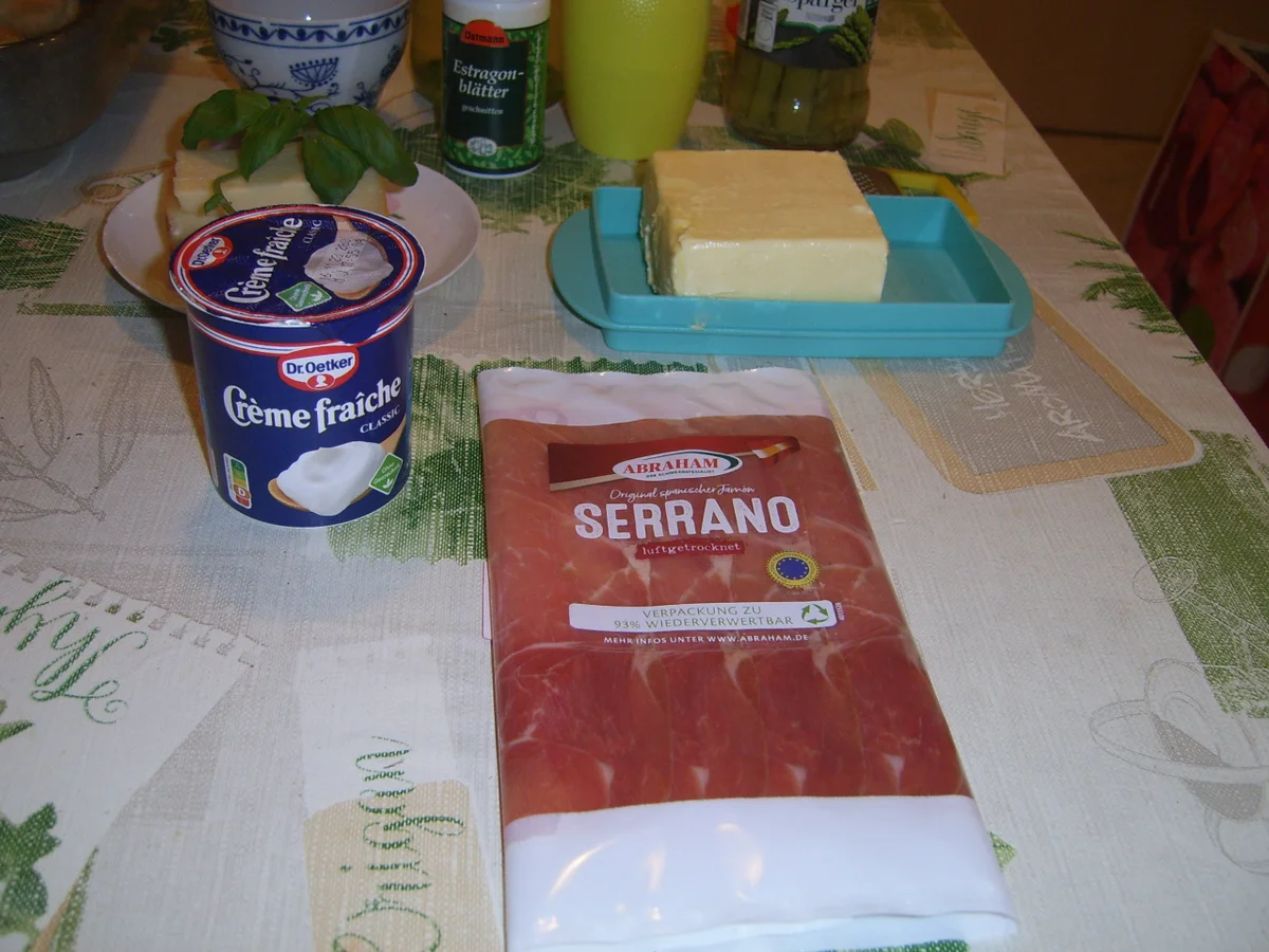 Gefüllte Croissant mit Schinken, Spargel und Käse - Rezept - Bild Nr. 4