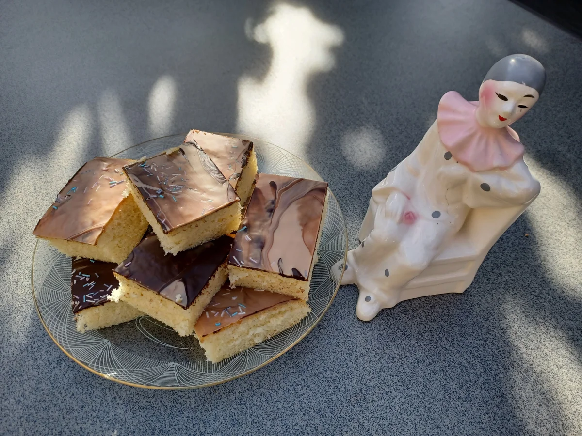 Rezept: Selterwasserkuchen Bild Nr. 16835 Selterwasserkuchen - Rezept - Bild Nr. 16835