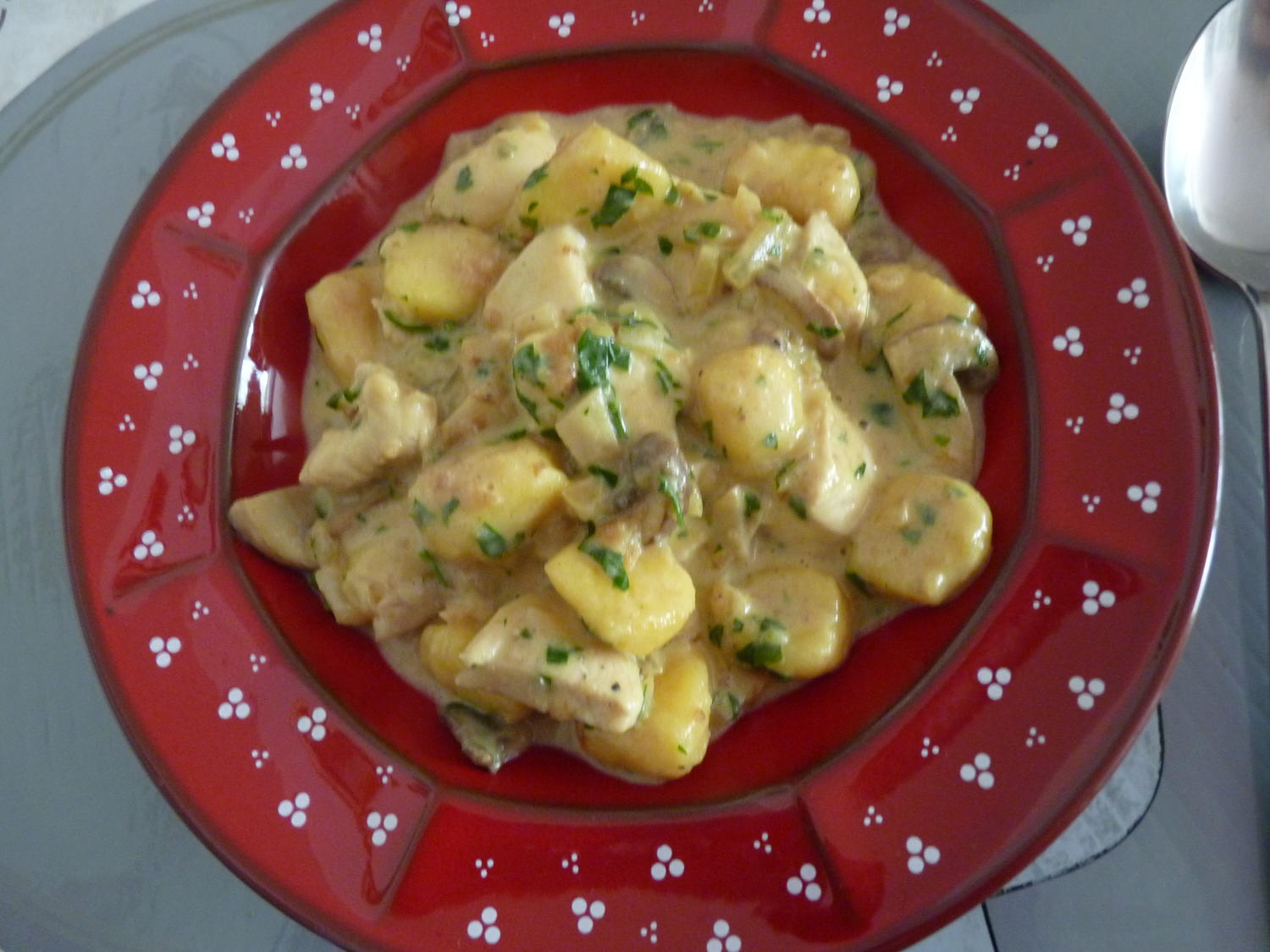 Gnocci oder Schupfnudeln Züricher Art - Rezept - kochbar.de
