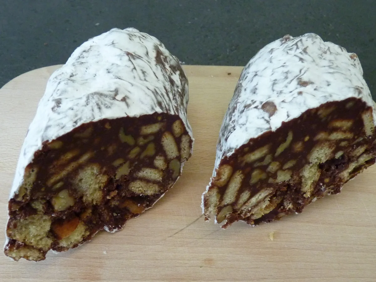 Rezept: Süße Salami Bild Nr. 16822 Süße Salami - Rezept - Bild Nr. 16822