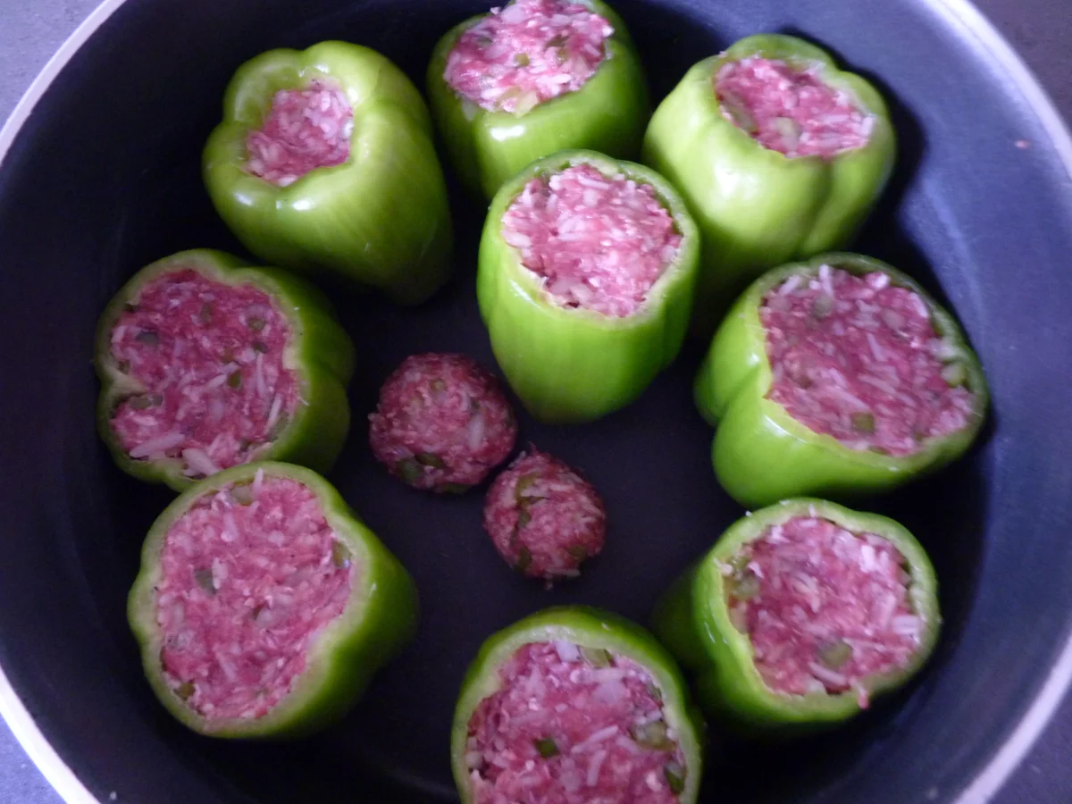 Paprikaschoten gefüllt - Rezept - Bild Nr. 16826