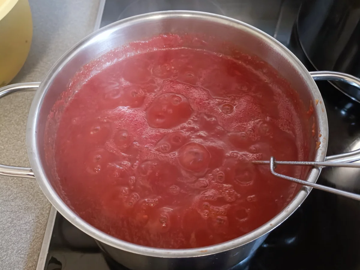 Polpette in Tomatensoße und Spaghetti - Rezept - Bild Nr. 16828