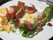 Caesar Salad mit Focaccia, Garnelen und Ceviche - Rezept - Bild Nr. 16822
