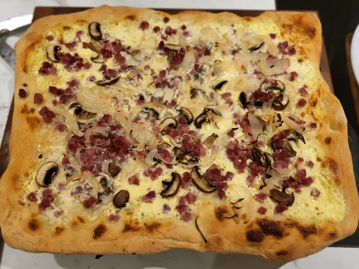 Rezept: Dünnele - der schwäbische Flammkuchen Bild Nr. 16832 Dünnele - der schwäbische Flammkuchen - Rezept - Bild Nr. 16832