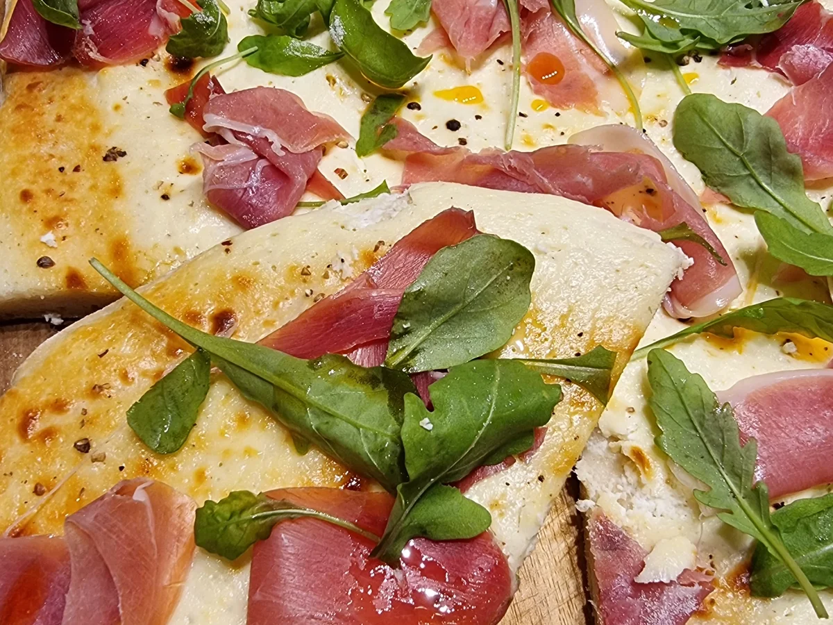 Flammkuchen mit Ricotta-Chili - Rezept - Bild Nr. 16845