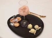 Belgische Eierlikörpralinen, Champagner-Sorbet und Poffertjes - Rezept - Bild Nr. 2