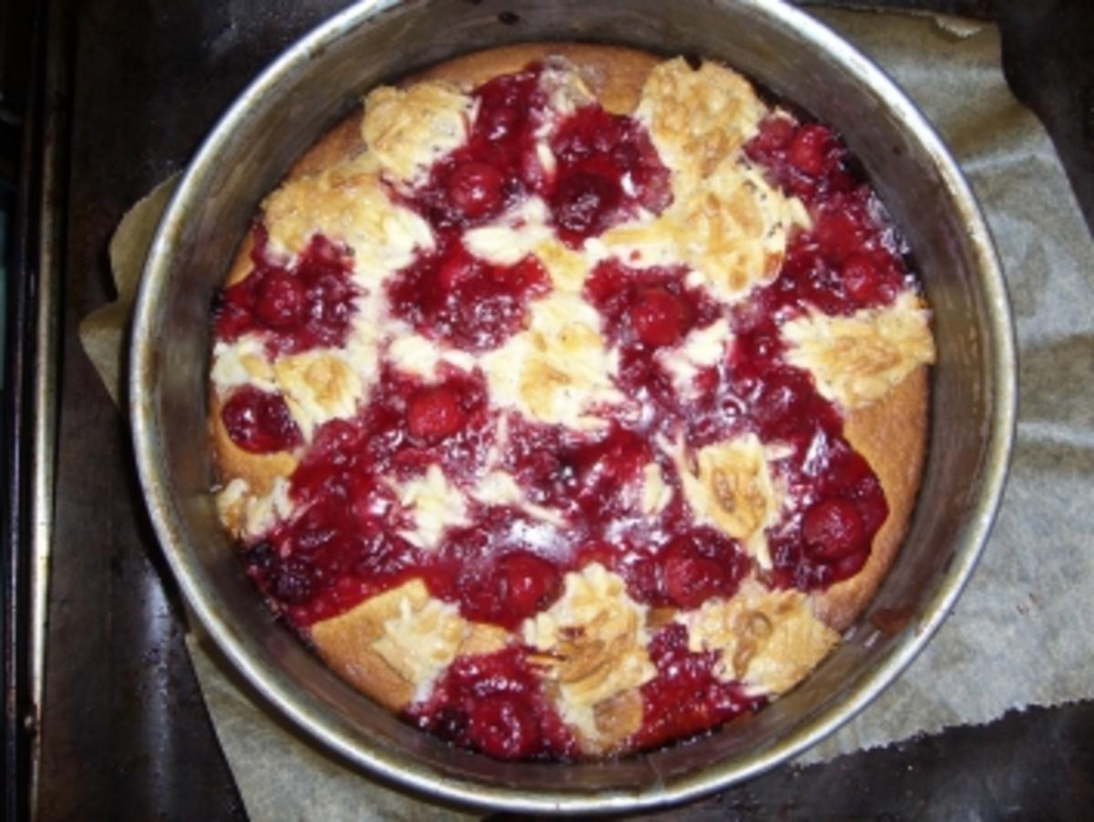 Kuchen: Rote-Grütze-Kuchen vom Blech - Rezept - Bild Nr. 6
