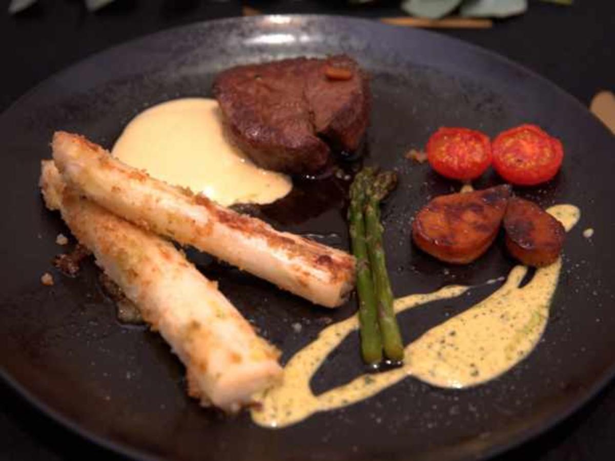 Rinderfilet mit Pommes Fondant und Spargel - Rezept - kochbar.de