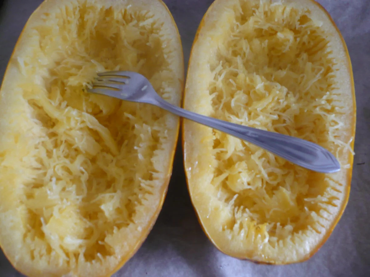 Spaghettikürbis mit Geschnetzeltem - Rezept - Bild Nr. 16839