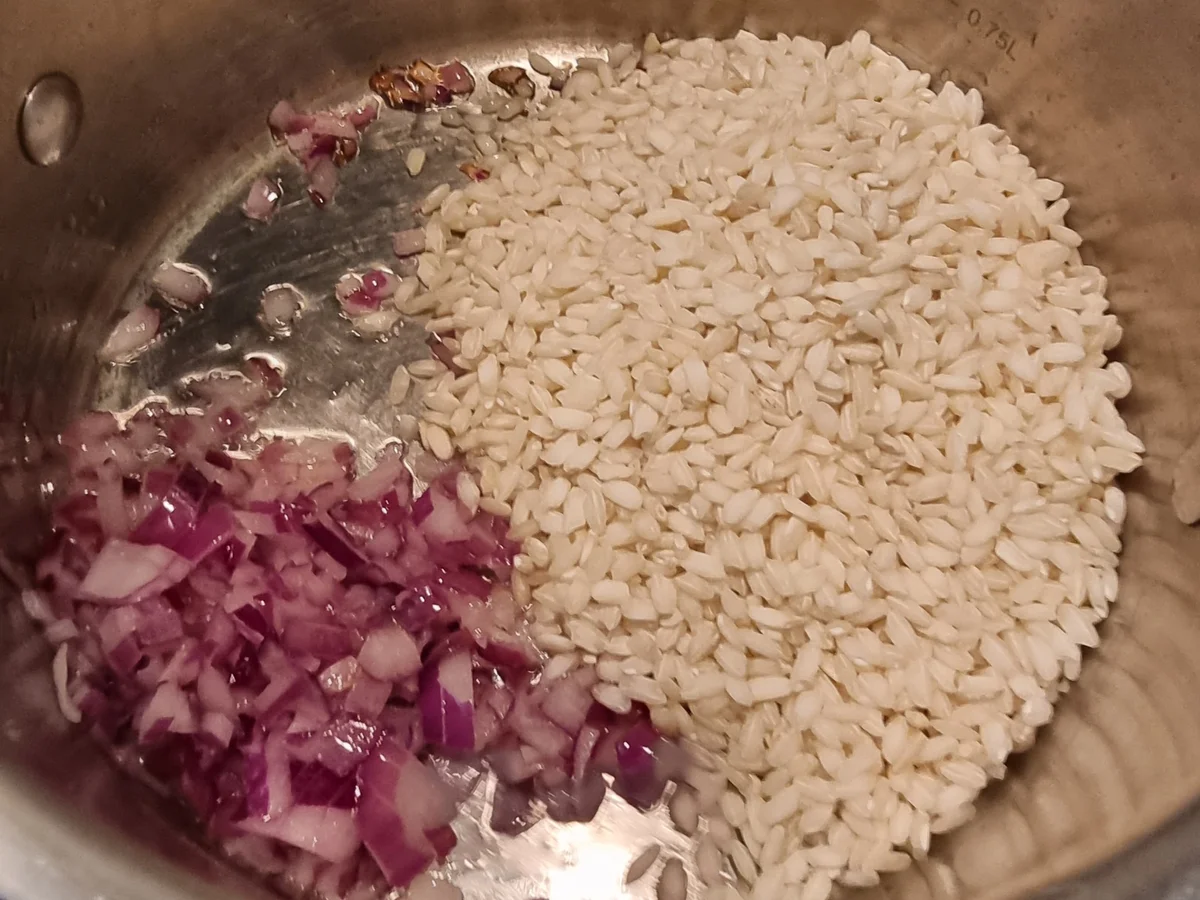 Risotto-Reis-Puffer mit Kräuterquark - Rezept - Bild Nr. 16833