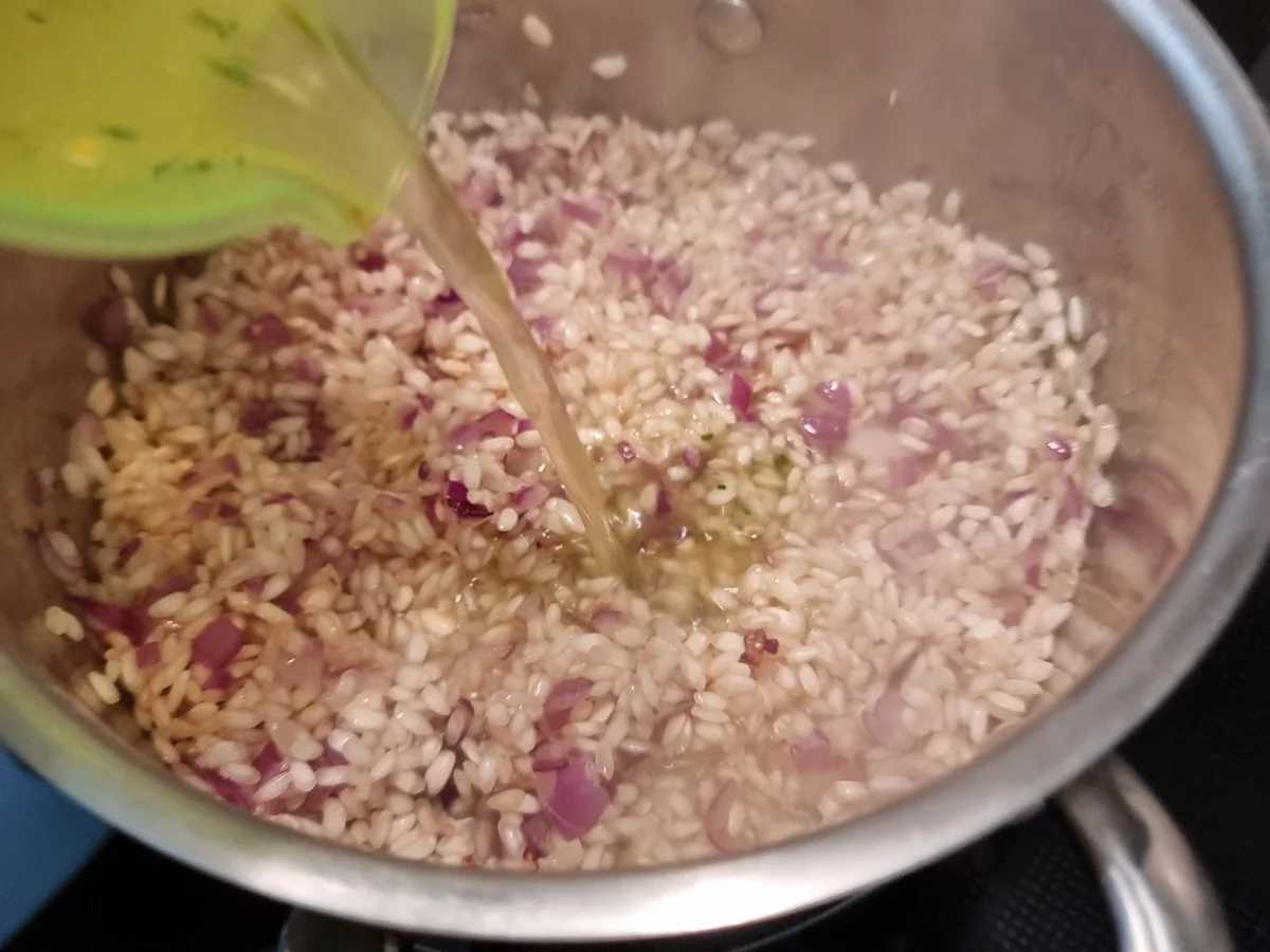 Risotto-Reis-Puffer mit Kräuterquark - Rezept - Bild Nr. 16834