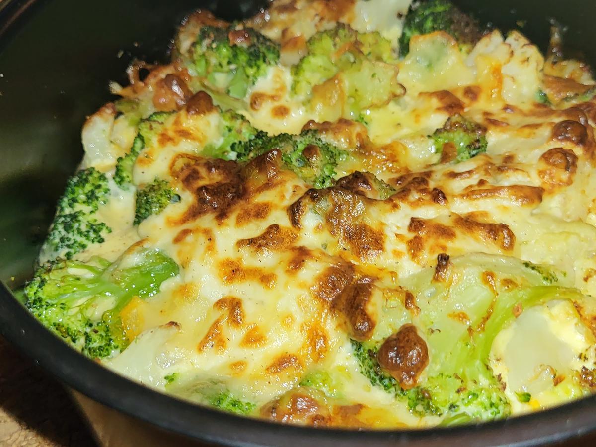 BiNe` S BROKKOLI BLUMENKOHL GRATIN - schnell &amp; einfach - von Bine13100
