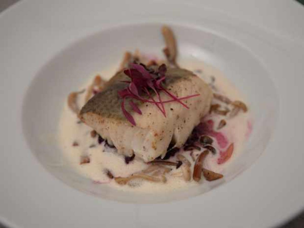 Fisch mit Karottenstampf und Pilzen - Rezept - kochbar.de
