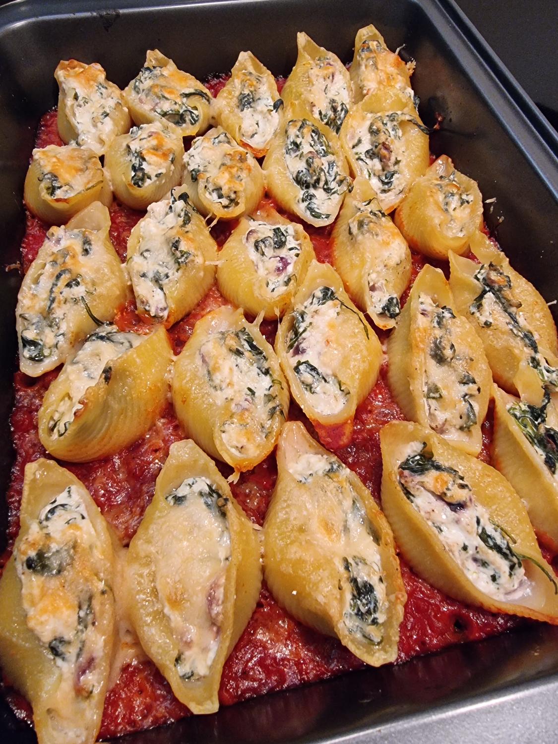 Muschelnudeln mit Spinat-Ricotta-Füllung - Rezept - kochbar.de Muschelnudeln mit Spinat-Ricotta-Füllung - Rezept - kochbar.de