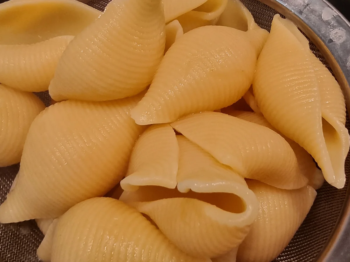 Muschelnudeln mit Spinat-Ricotta-Füllung - Rezept - Bild Nr. 16848