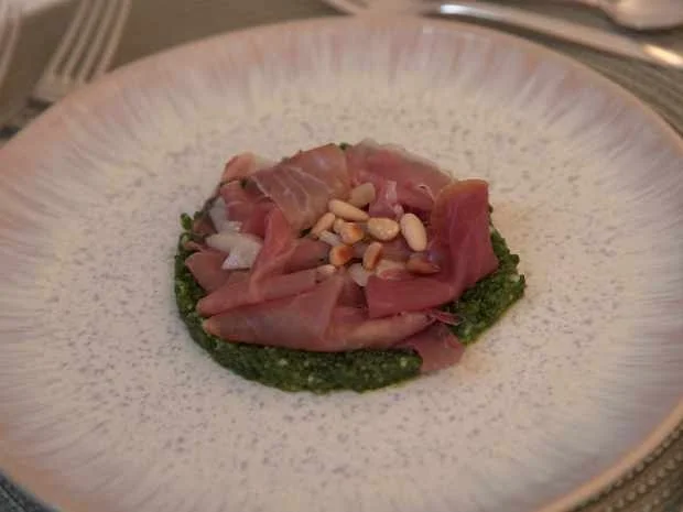 Rezept: In Apfelessig und Estragon eingelegte Birne auf Petersilienpesto Bild Nr. 2 In Apfelessig und Estragon eingelegte Birne auf Petersilienpesto - Rezept - Bild Nr. 2