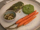 Rezept: Lachs mit Petersilie auf Erbsenpüree mit karamellisierten Möhren Bild Nr. 2 Lachs mit Petersilie auf Erbsenpüree mit karamellisierten Möhren - Rezept - Bild Nr. 2