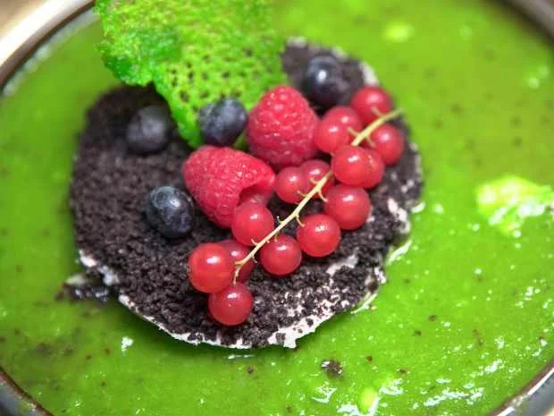 Rezept: Oreo-Kuchen mit Korallenhippen Bild Nr. 2 Oreo-Kuchen mit Korallenhippen - Rezept - Bild Nr. 2