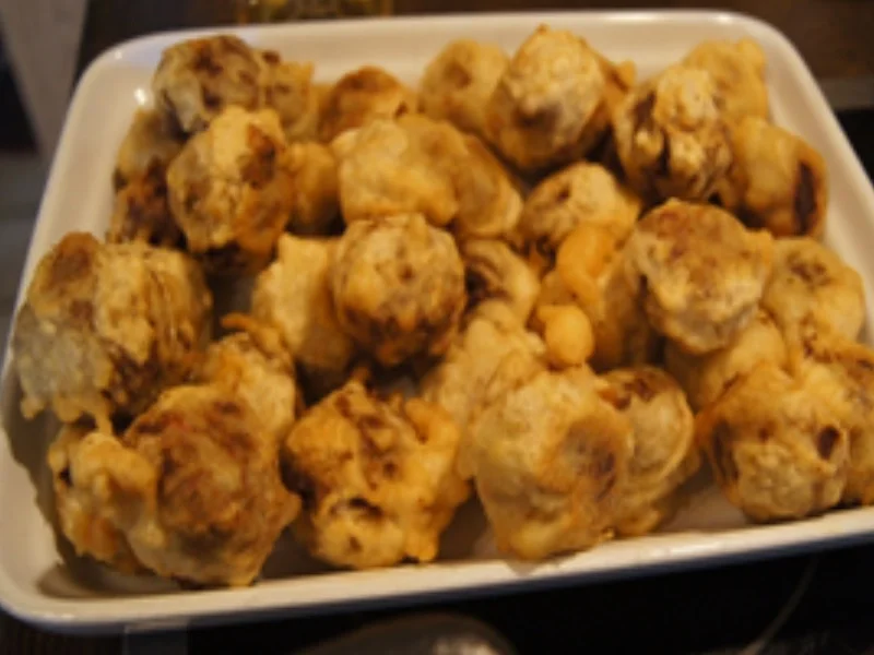 Frittierte Hackbällchen mit Gemüse-Curry und Basmatireis - Rezept - Bild Nr. 16876