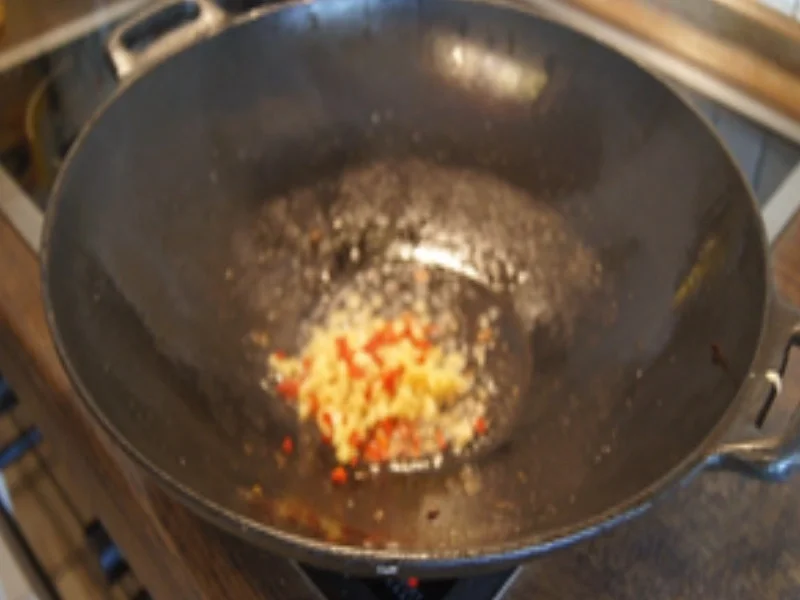 Frittierte Hackbällchen mit Gemüse-Curry und Basmatireis - Rezept - Bild Nr. 16879