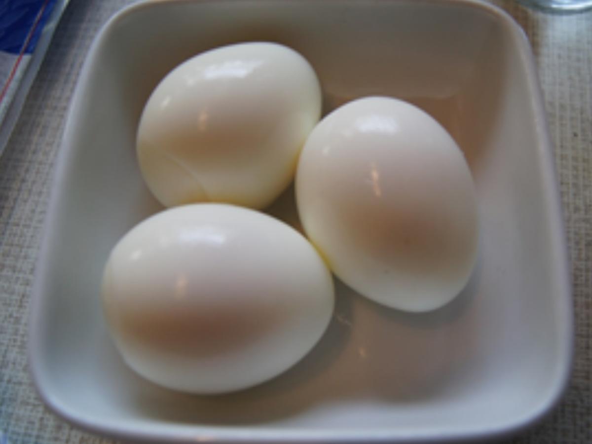 Eier in Sahne-Senf-Sauce mit geräucherten Lachs und Drillingen - Rezept - Bild Nr. 5