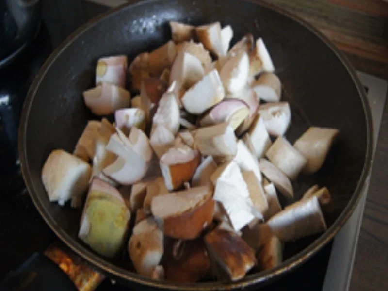 Rezept: Schweinefilet-Steinpilz-Pfanne mit Drillingen Bild Nr. 16873 Schweinefilet-Steinpilz-Pfanne mit Drillingen - Rezept - Bild Nr. 16873