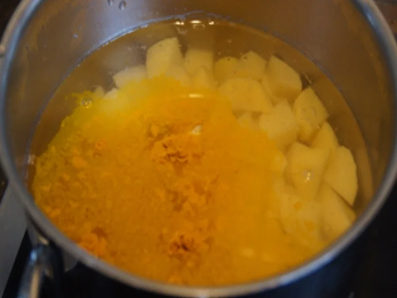 Rindfleisch-Frikadellen mit Erbsen-Möhren-Gemüse und Kartoffelstampf - Rezept - Bild Nr. 16875