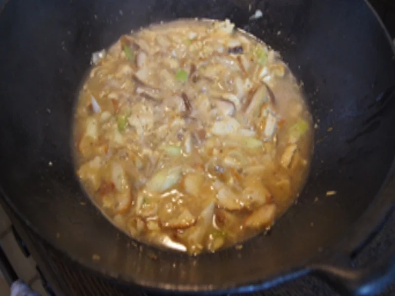 Hähnchen-Steinpilz-Wok mit Basmatireis - Rezept - Bild Nr. 16874
