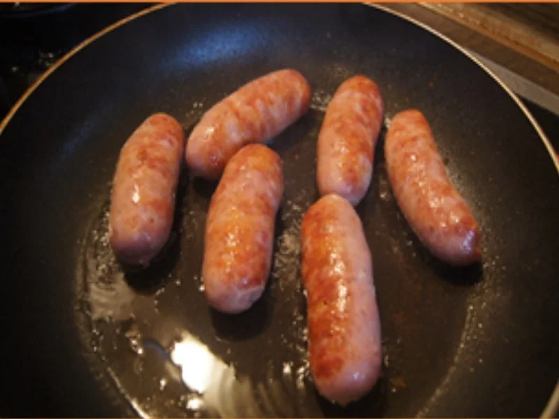 Salsicca Finocchio mit Weinsauerkraut und Pellkartoffel-Drillingen - Rezept - Bild Nr. 6