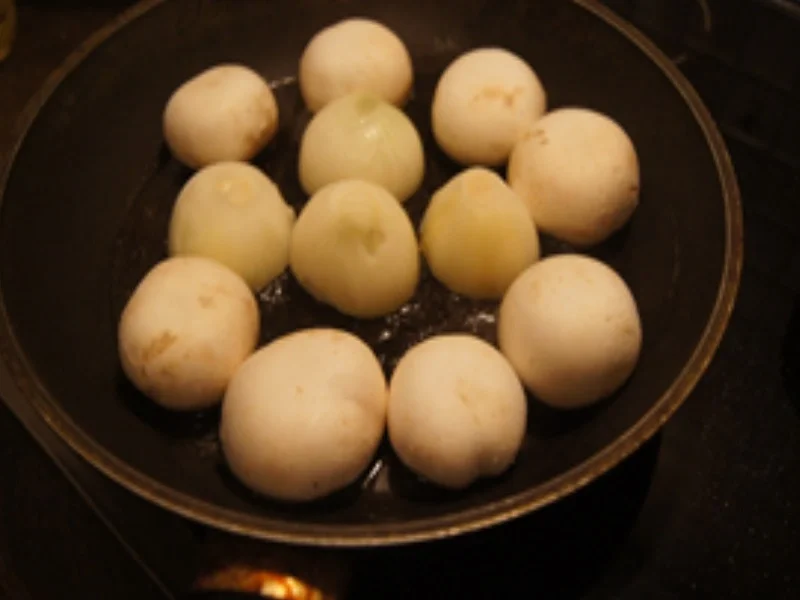 Rezept: Steak mit Zwiebeln und Champignons Bild Nr. 5 Steak mit Zwiebeln und Champignons - Rezept - Bild Nr. 5