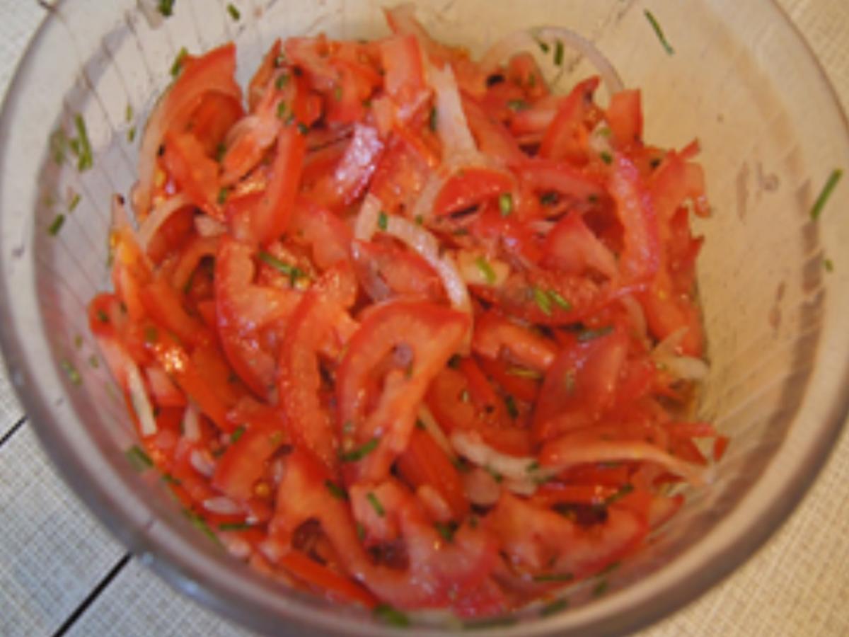 Schlemmerfilet mit Roma-Tomatensalat und Steinpilz-Kartoffelstampf - Rezept - Bild Nr. 7